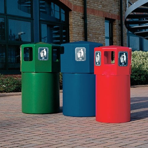 OCTAPLUS MAXI Round Hooded Litter Bin 130 litre - Click Image to Close